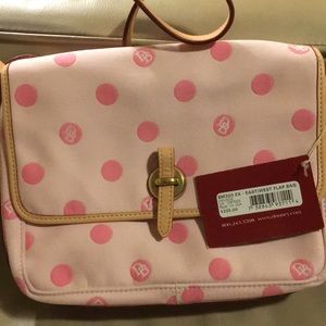 Dooney and Bourke bag
